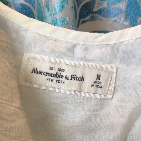 Abercrombie and Fitch white lace top - Picture 3 of 4